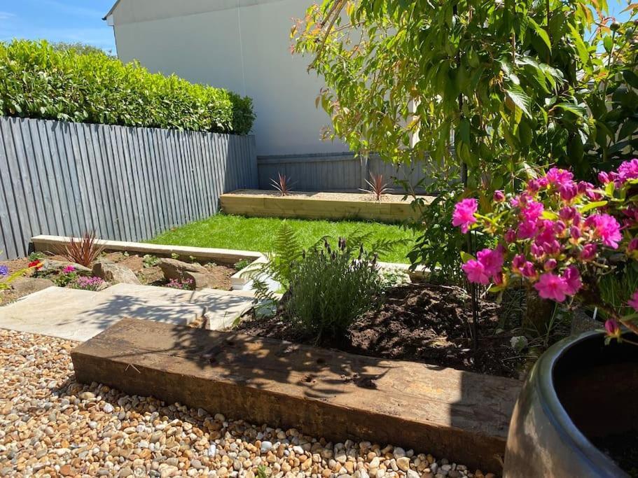 Stylish 3 Bed Home With Allocated Parking For 2 Liskeard Extérieur photo